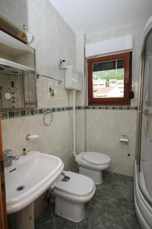 Apartment Jana Petrovac Екстер'єр фото